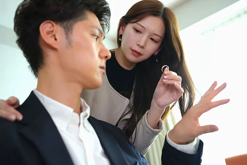 Vợ yêu đi đi giã ngoại, anh xã ở nhà bị nhỏ em vợ yêu gạ đụ không trượt phát nào